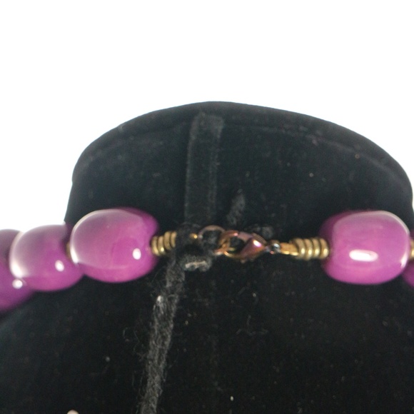 KAZURI Charleston Violet' 18 in Handmade Necklace - Picture 6 of 7